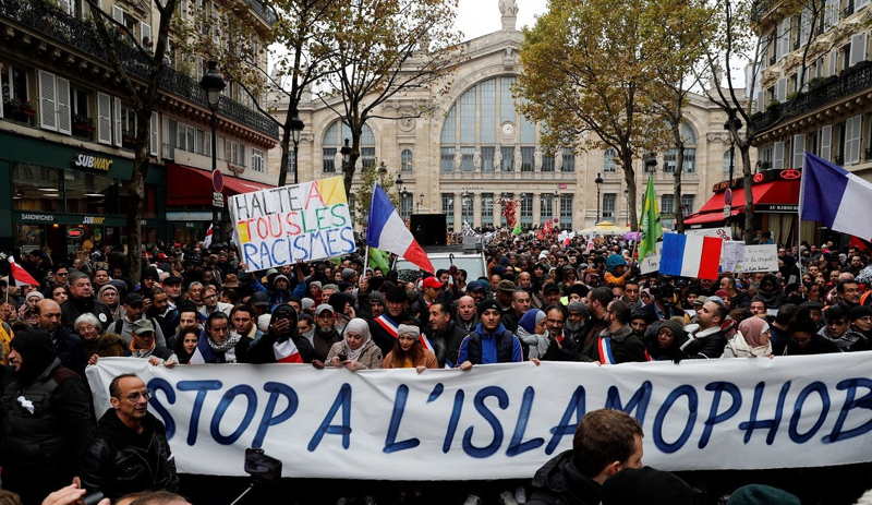People demonstrate against Islamophobia
