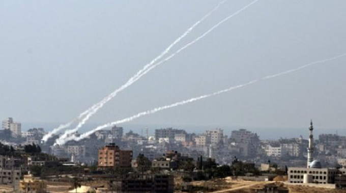 03_Gaza-rockets-hit-Israel-via-AFP